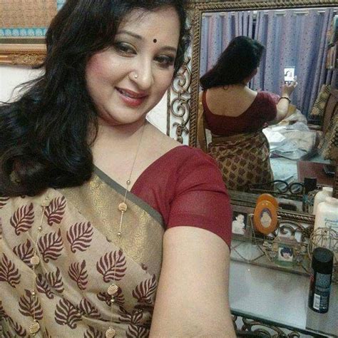 hot aunty mom